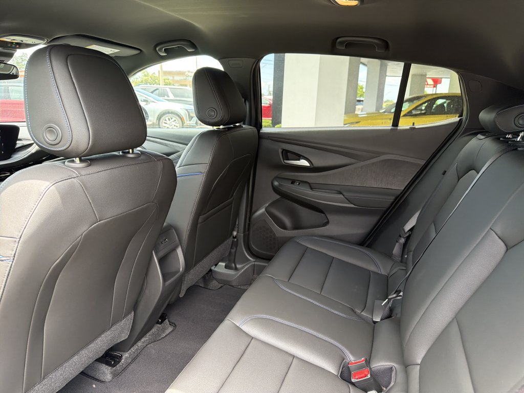 New 2026 Buick Envista Sport Touring w/ Convenience I Package FWD image 19