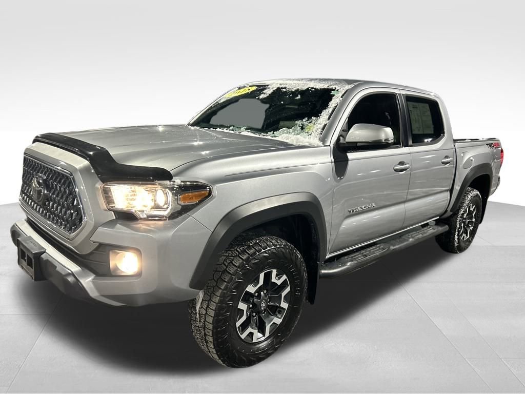 Used 2018 Toyota Tacoma TRD Off-Road image 1
