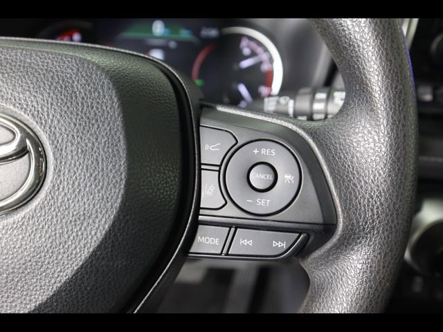 Used 2023 Toyota RAV4 XLE image 18
