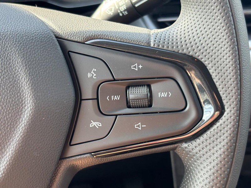 New 2026 Chevrolet Trax LS w/ Driver Confidence Package image 13