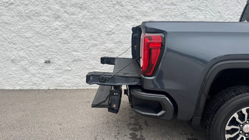 Used 2021 GMC Sierra 1500 AT4 w/ AT4 Value Package AWD/4WD image 10