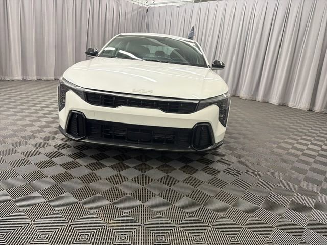 Certified 2025 Kia K4 GT-Line FWD image 3