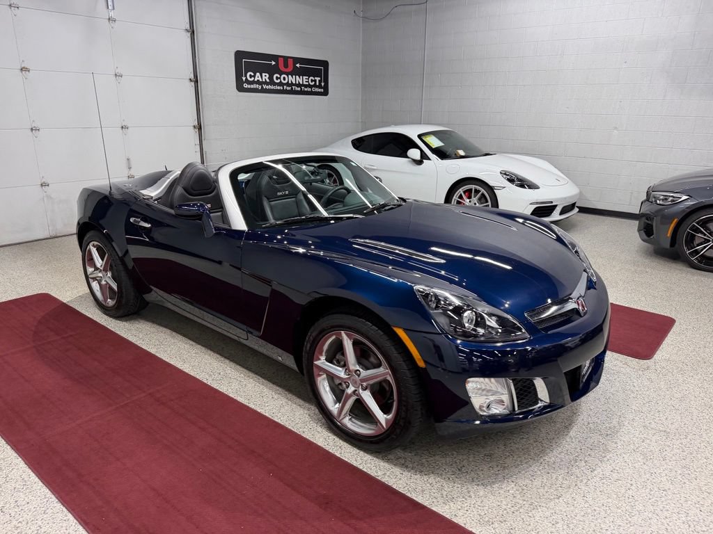 Used 2007 Saturn Sky Red Line RWD image 9