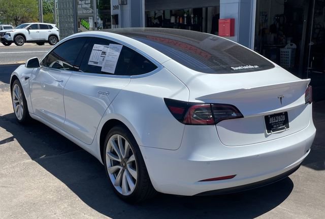 Used 2018 Tesla Model 3 Long Range RWD image 3