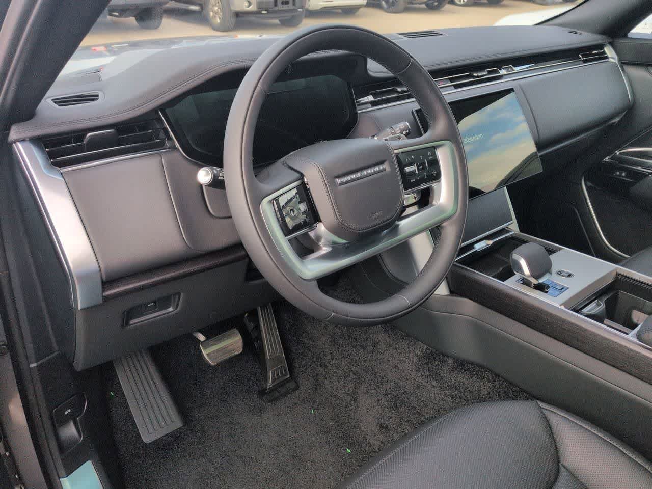 New 2026 Land Rover Range Rover Long Wheelbase SE AWD/4WD video 2