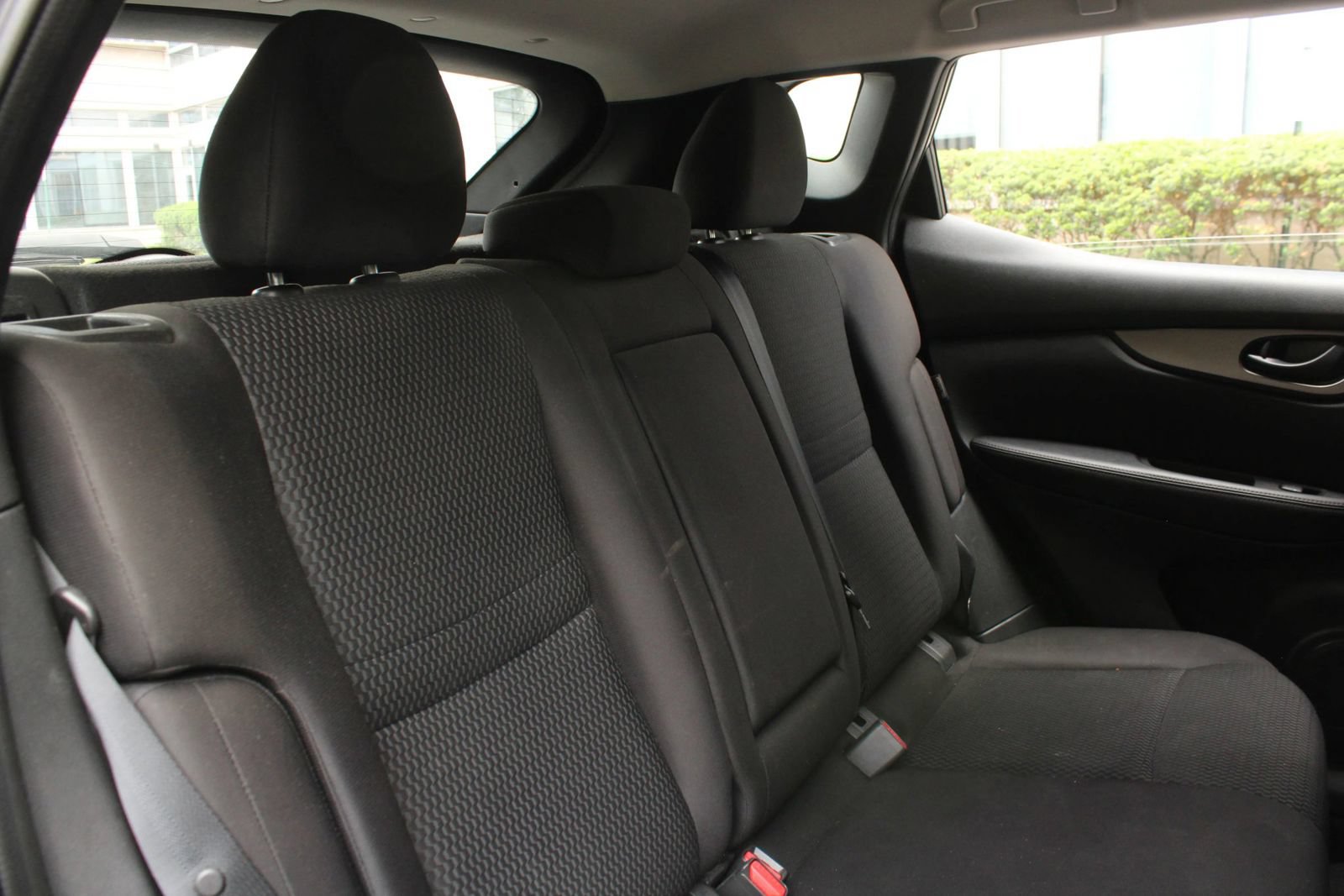 Used 2020 Nissan Rogue Sport S AWD/4WD image 23