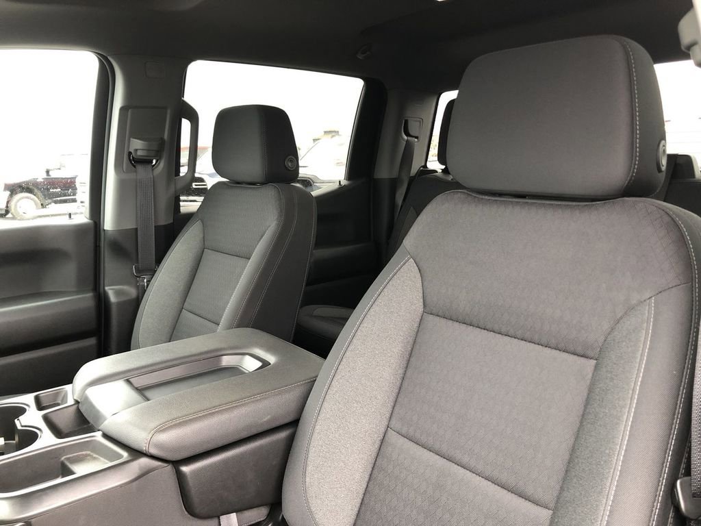 Used 2023 Chevrolet Silverado 1500 Custom Trail Boss AWD/4WD image 21
