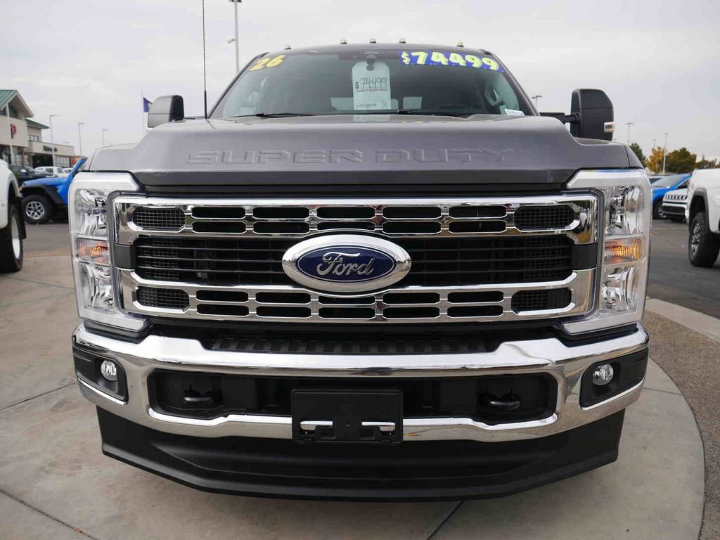Used 2026 Ford F350 XLT image 3