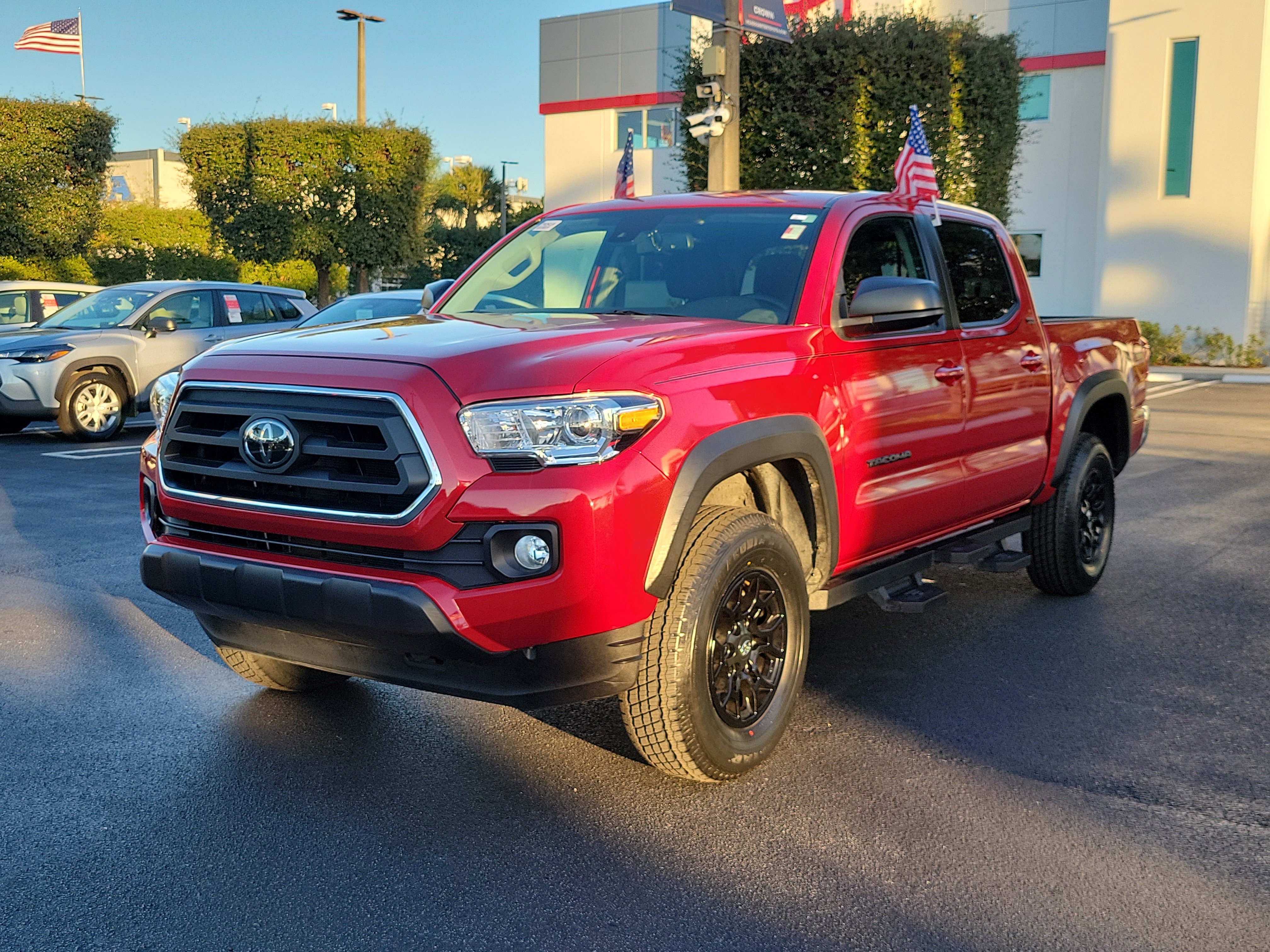 Used 2023 Toyota Tacoma SR5 image 5