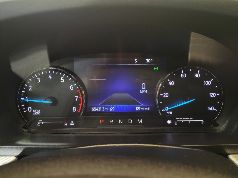 Used 2020 Ford Explorer XLT w/ Equipment Group 202A image 23