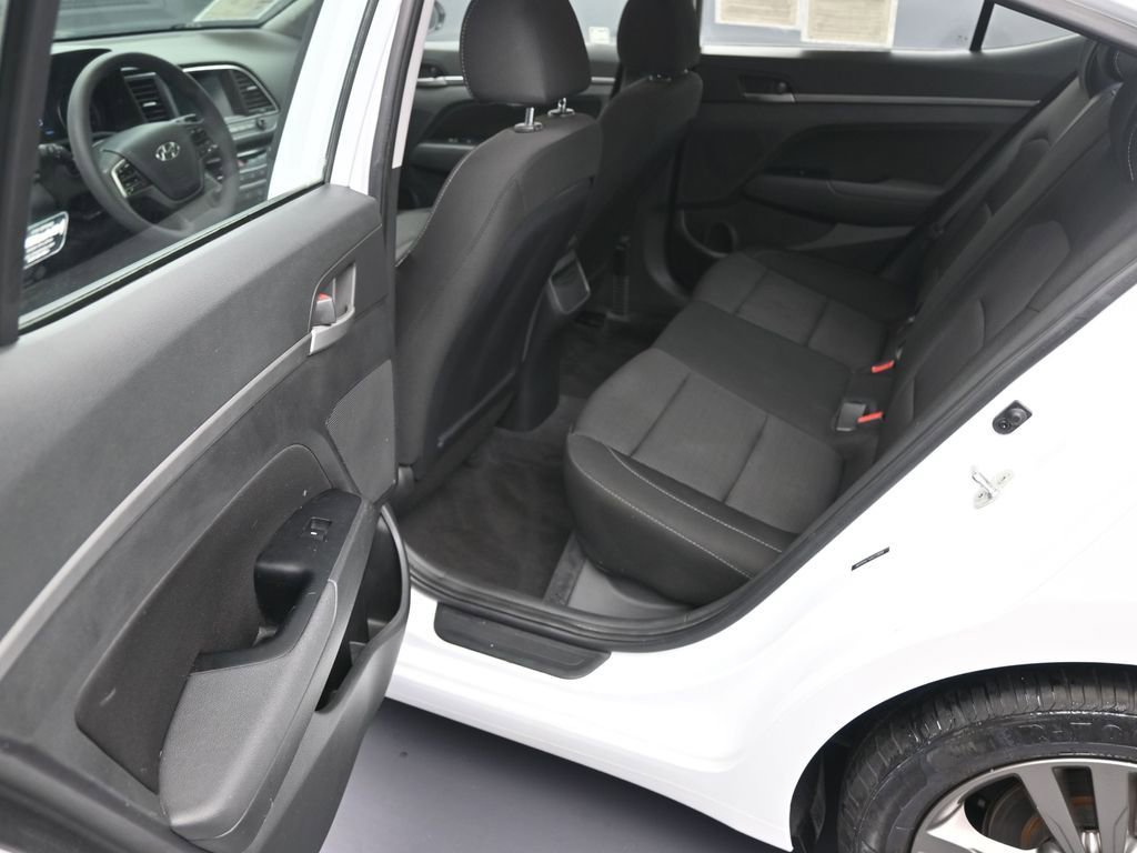 Used 2018 Hyundai Elantra SEL image 13