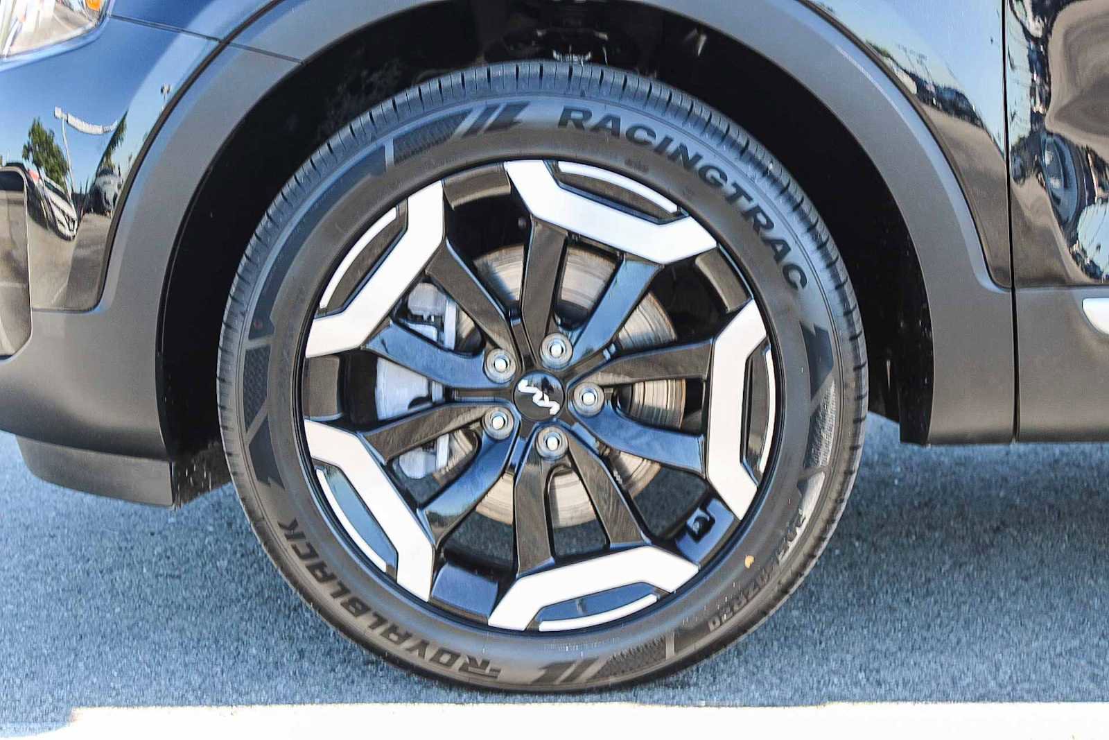 Used 2025 Kia Telluride S FWD image 11