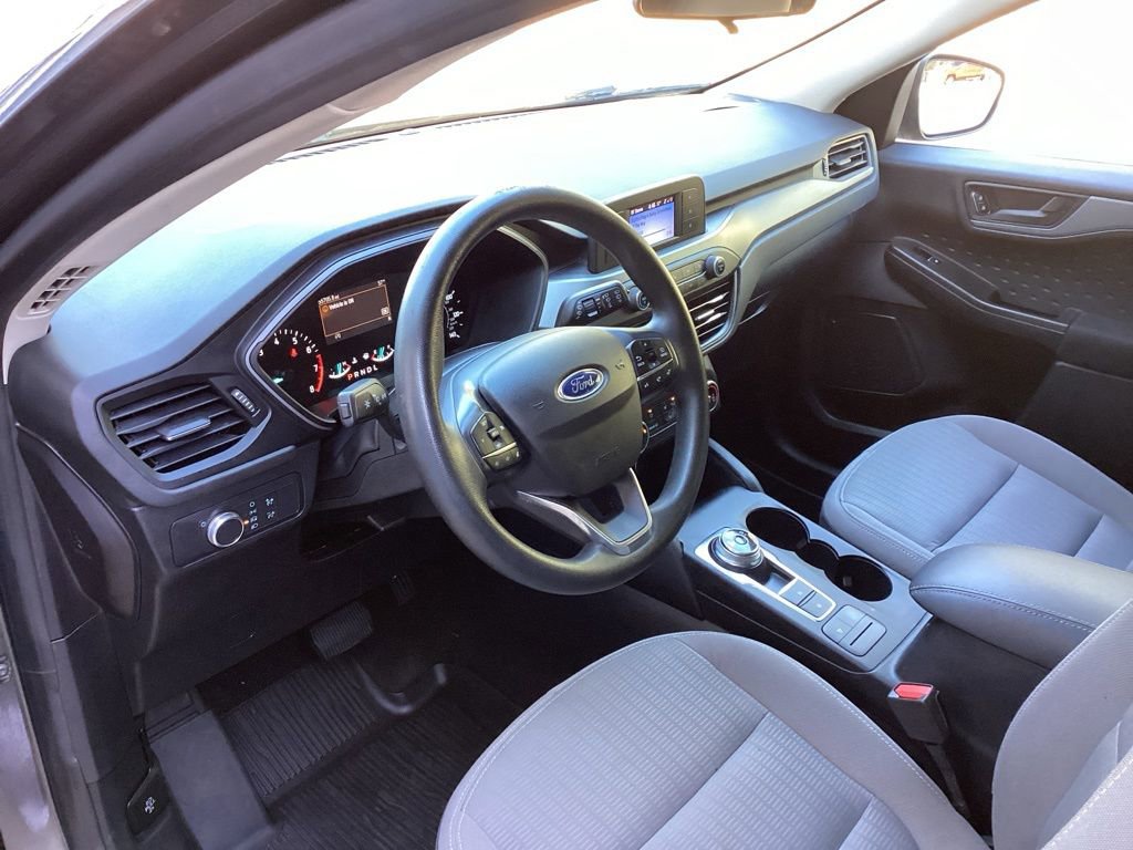 Used 2020 Ford Escape S image 29