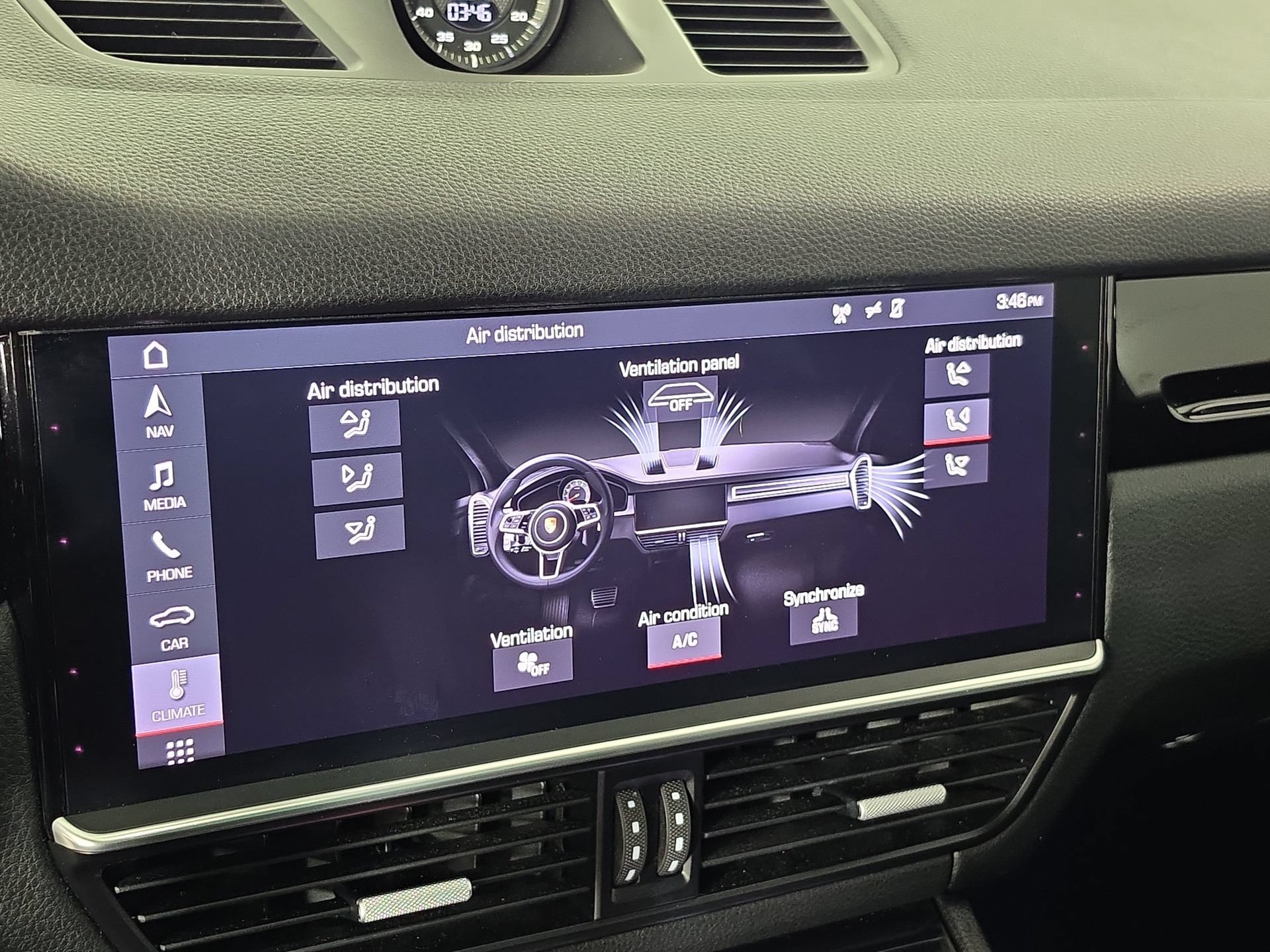 Used 2019 Porsche Cayenne E-Hybrid AWD/4WD image 30