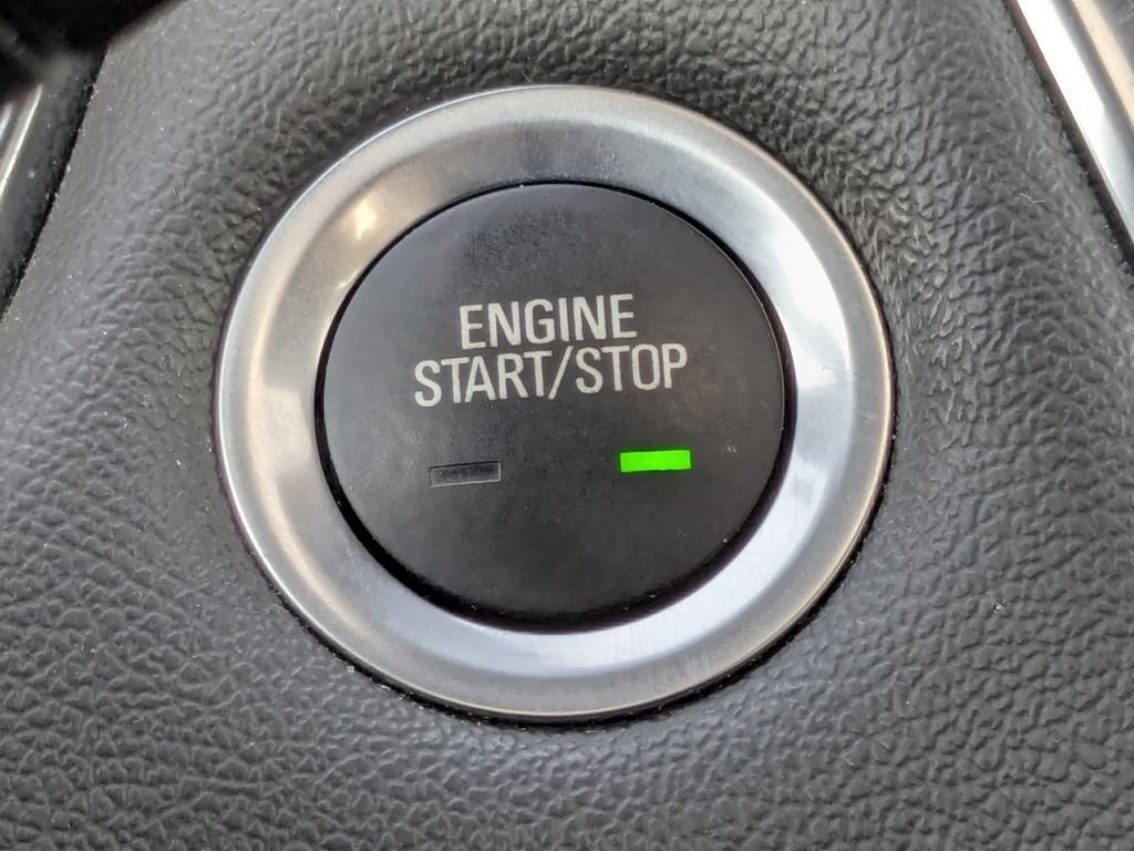 Certified 2023 Chevrolet Traverse RS AWD/4WD image 38
