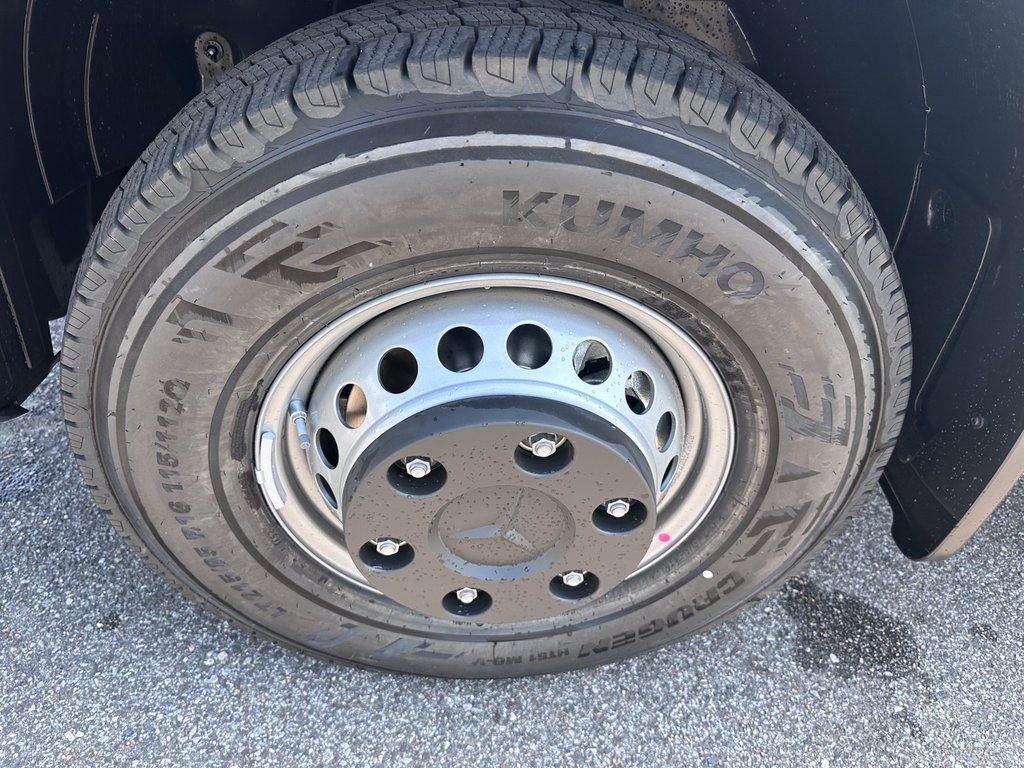 New 2025 Mercedes-Benz Sprinter 4500 image 13