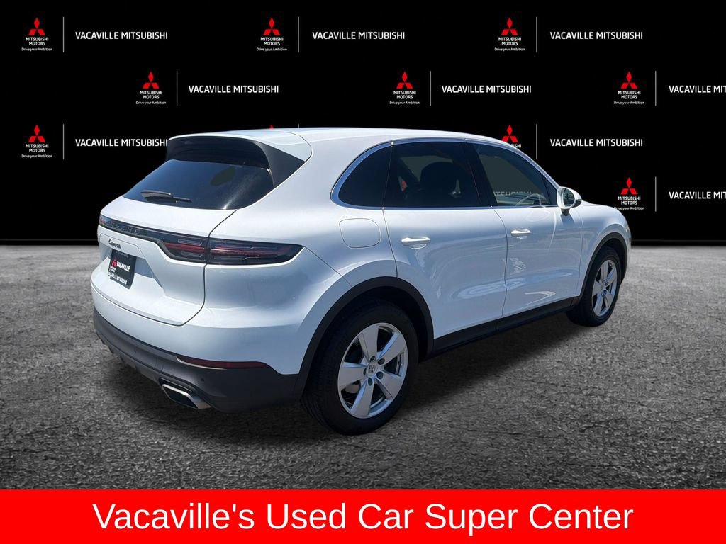 Used 2023 Porsche Cayenne AWD/4WD image 5