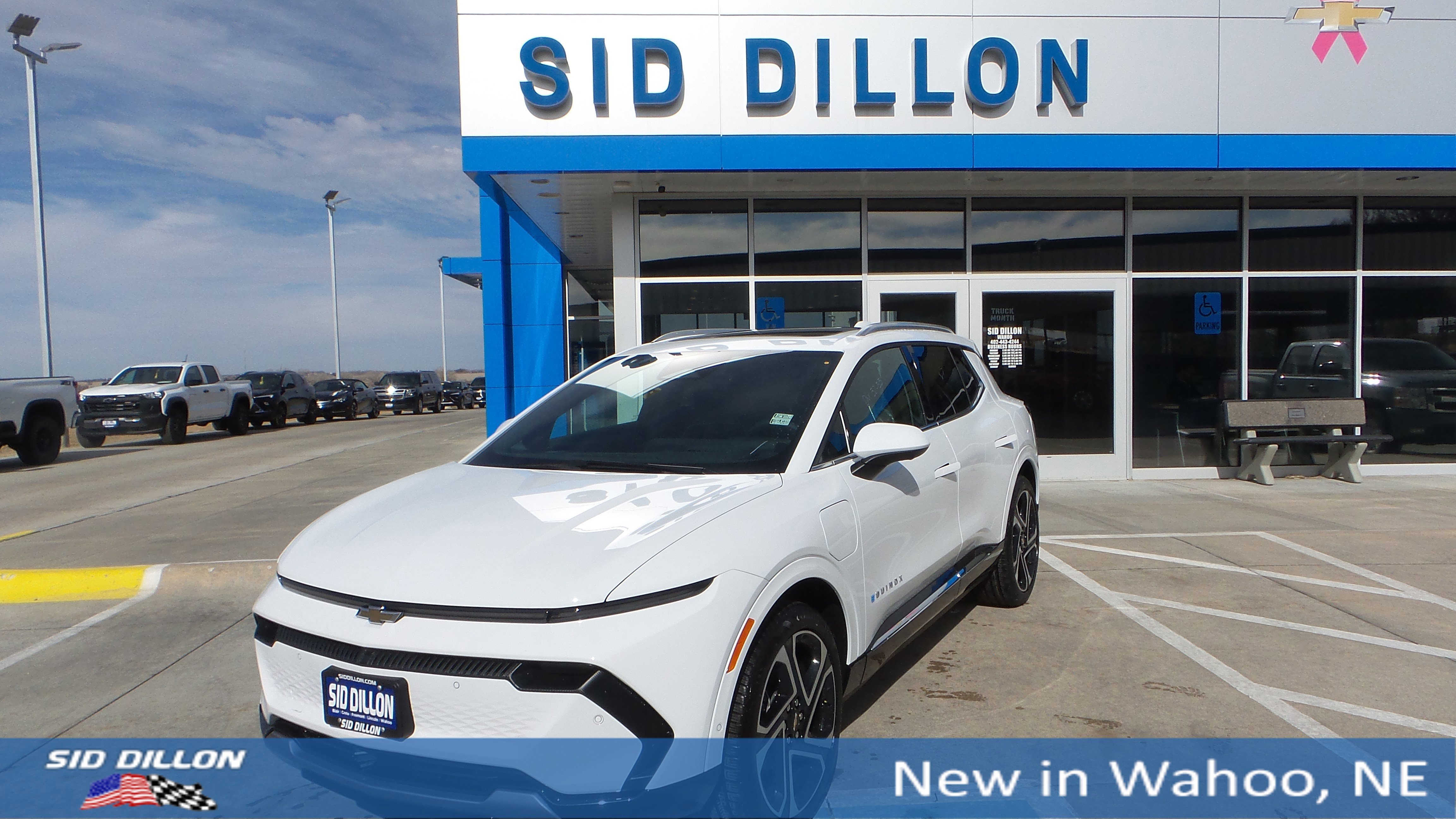 New 2026 Chevrolet Equinox EV LT image 1