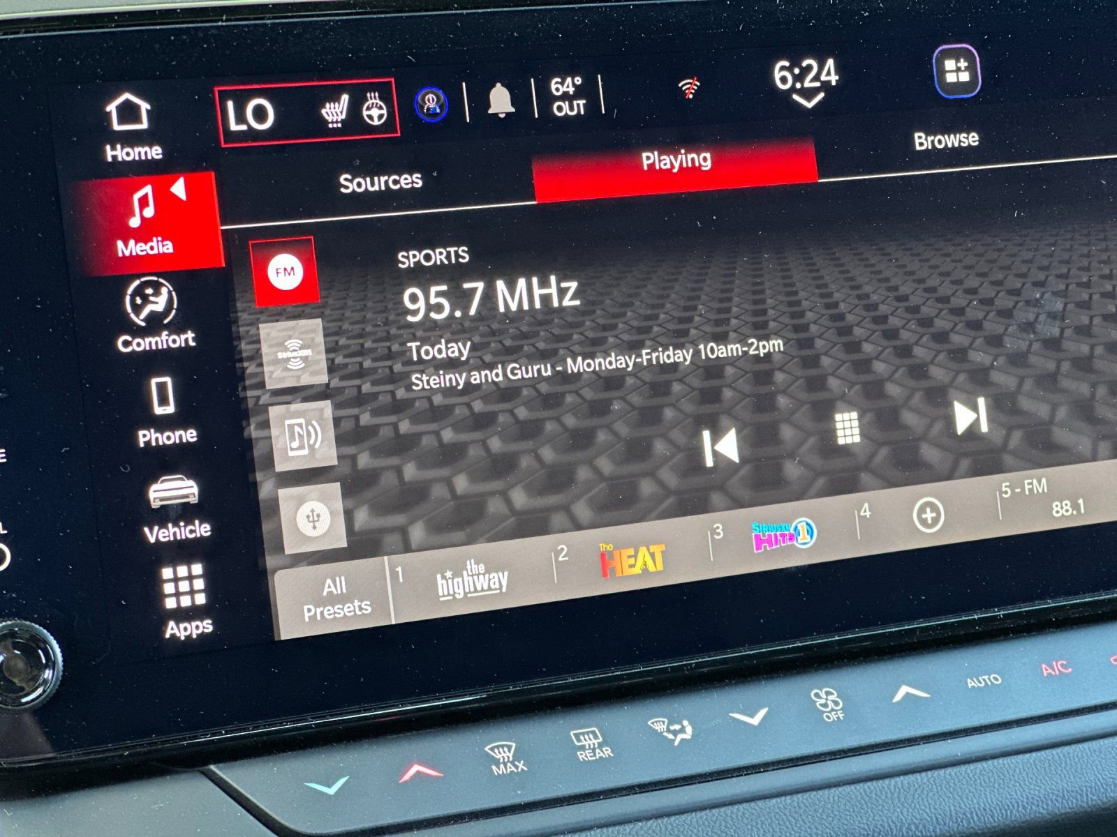 New 2026 Dodge Charger R/T AWD/4WD image 17