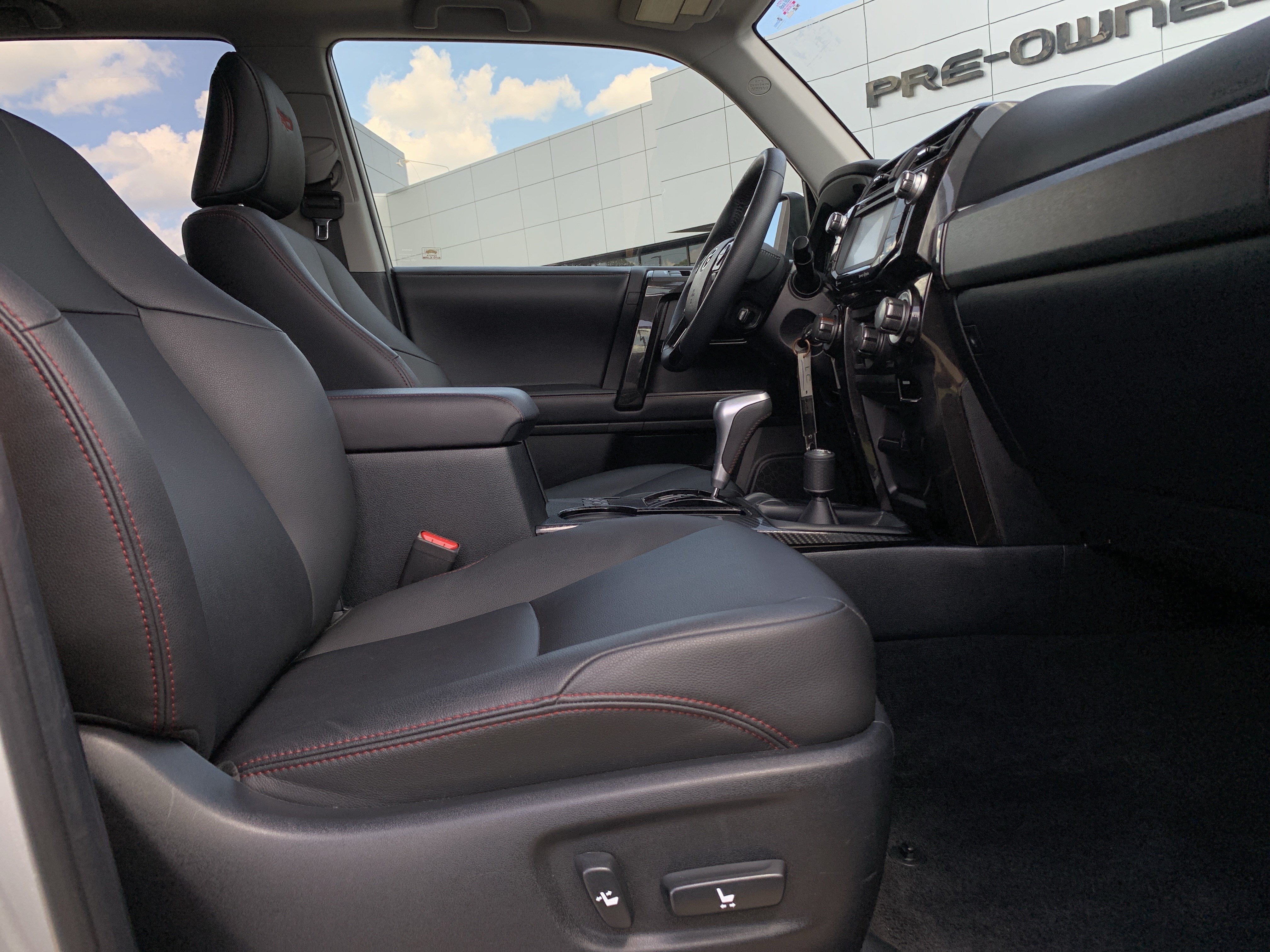 Used 2019 Toyota 4Runner TRD Off-Road Premium AWD/4WD image 35