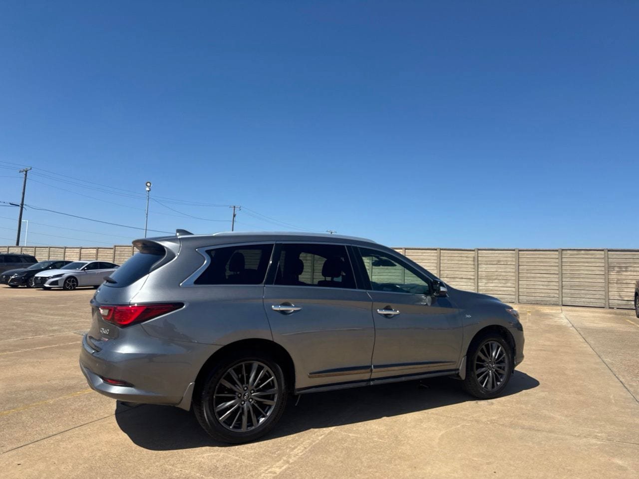 Used 2020 INFINITI QX60 Luxe w/ Edition 30 Essential Package FWD image 26