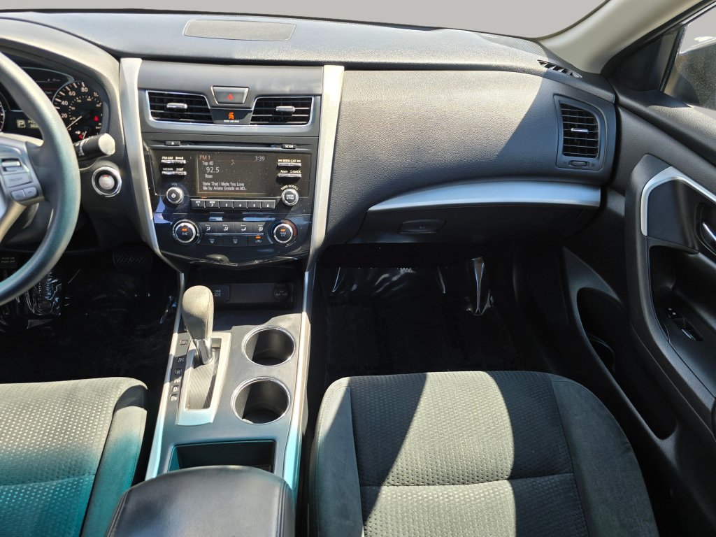 Used 2015 Nissan Altima 2.5 S w/ Power Driver Seat Package FWD image 4