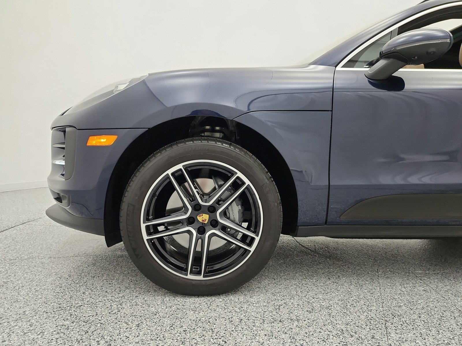 Used 2021 Porsche Macan S AWD/4WD image 18