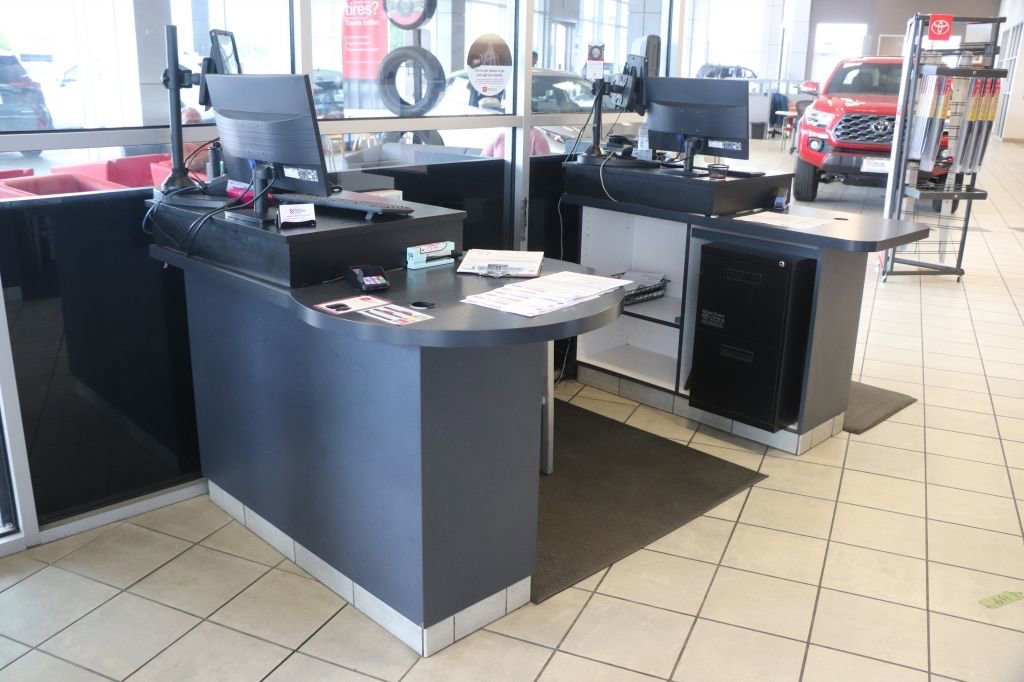 Used 2025 Toyota 4Runner Trailhunter image 33