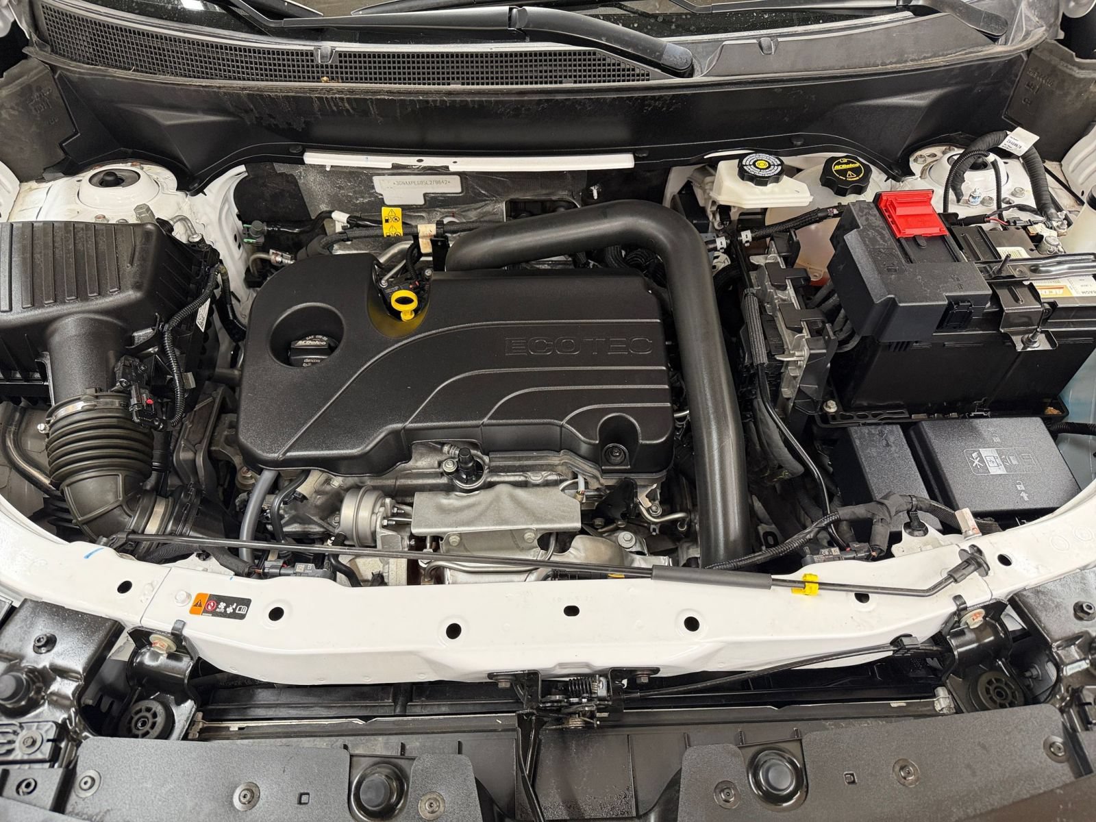 Used 2025 Chevrolet Equinox LT AWD/4WD image 33