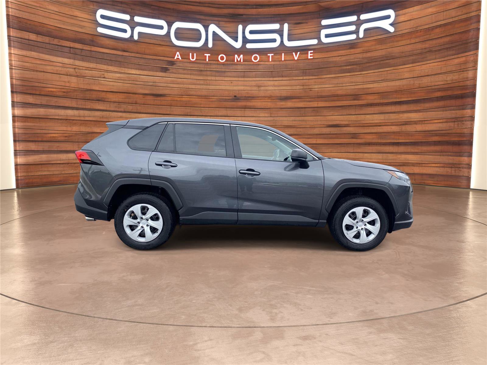 Used 2025 Toyota RAV4 LE image 8