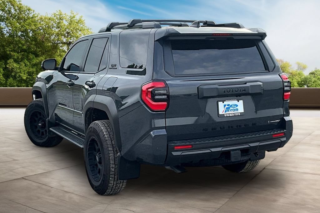 Used 2025 Toyota 4Runner TRD Off-Road Premium AWD/4WD image 9