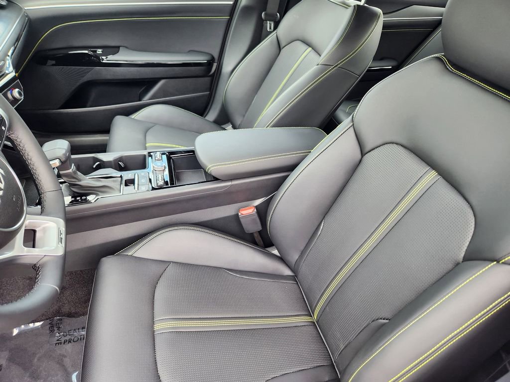 New 2025 Kia K5 GT image 9