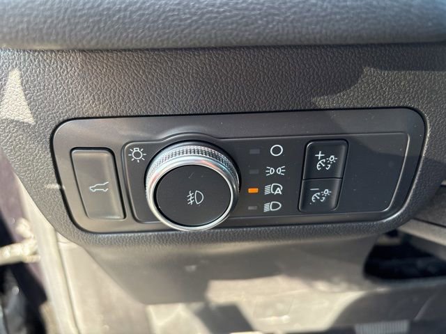 Used 2022 Ford Escape SEL image 11