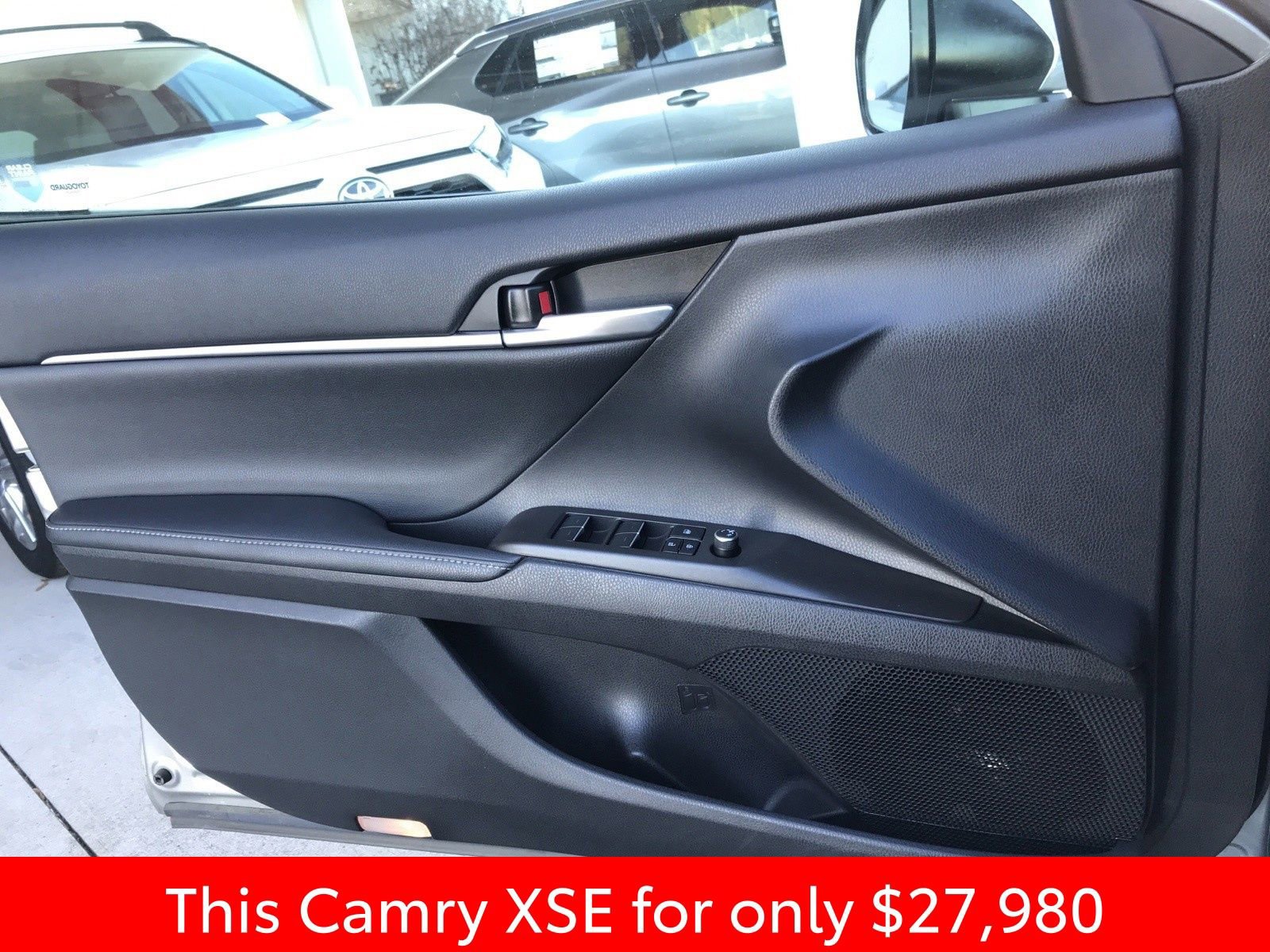 Used 2023 Toyota Camry XSE image 17