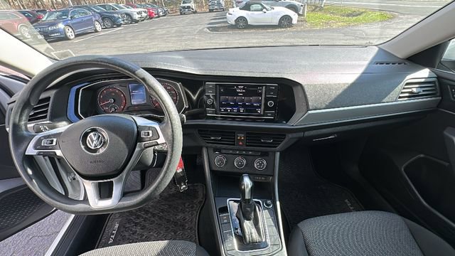 Used 2020 Volkswagen Jetta S w/ Driver Assistance Package image 9
