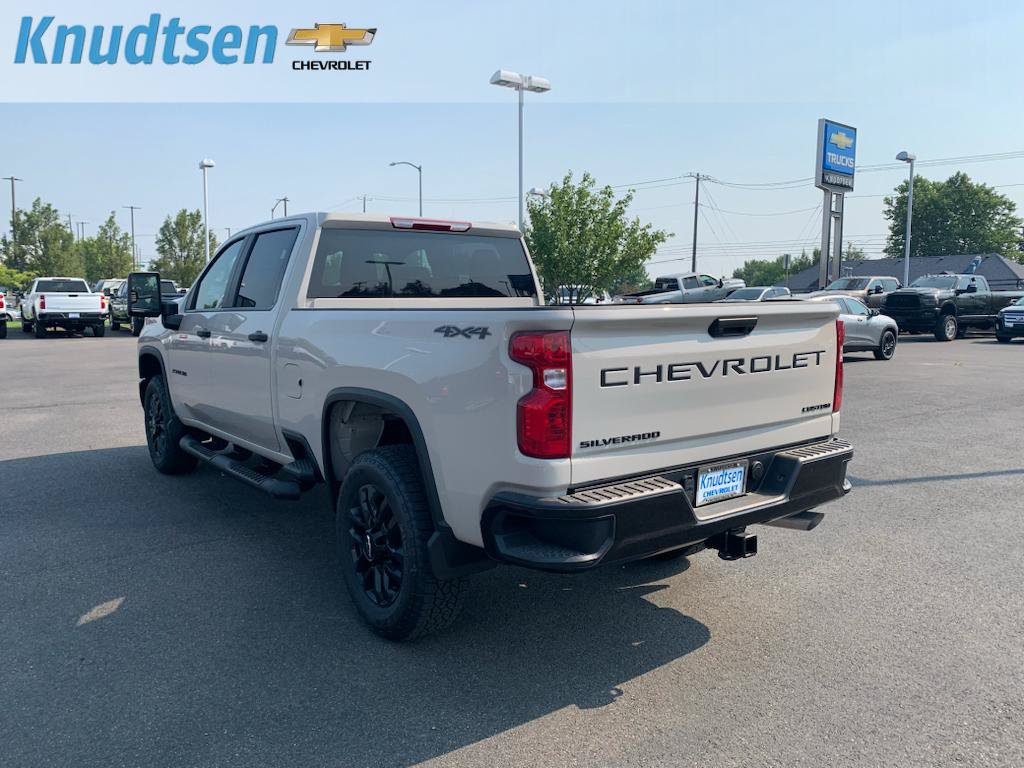New 2026 Chevrolet Silverado 2500 Custom w/ Custom Blackout Package AWD/4WD image 5