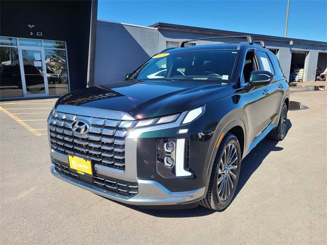 Used 2023 Hyundai Palisade Calligraphy image 1