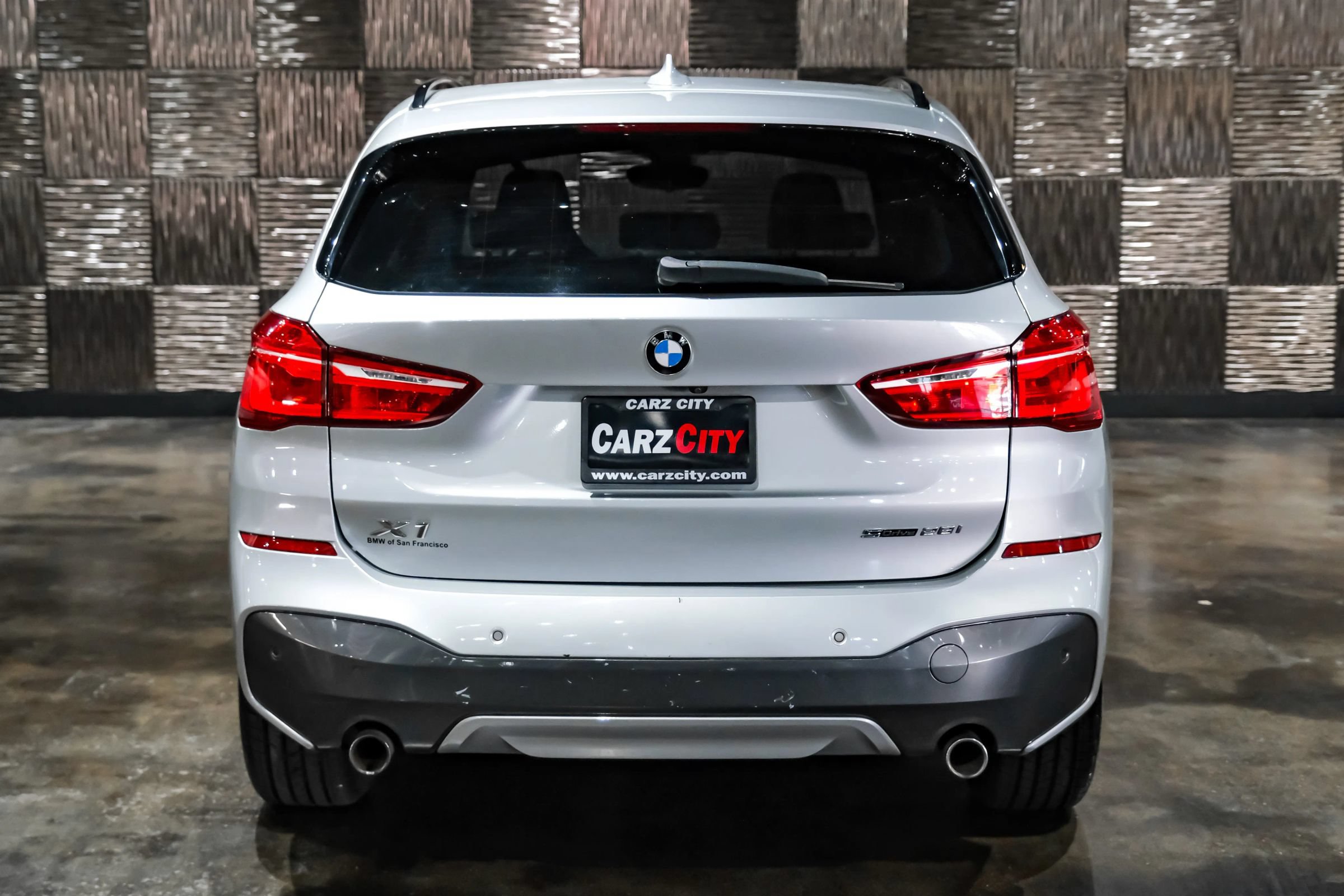 Used 2019 BMW X1 sDrive28i w/ M Sport Package FWD image 8