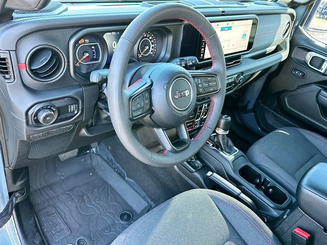 Used 2024 Jeep Wrangler Unlimited Rubicon w/ XTREMEE 35" Tire Package image 9