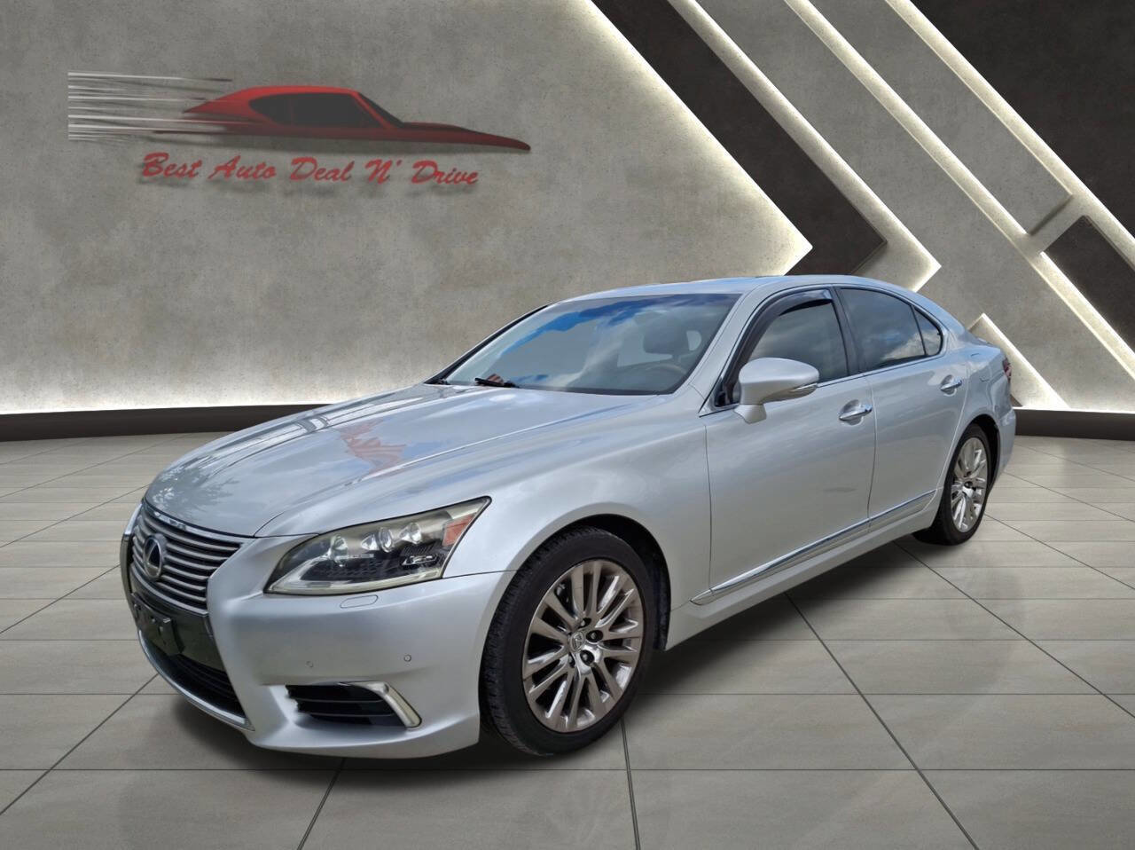 Used 2015 Lexus LS 460 image 1