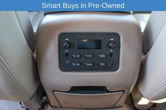 Used 2003 Chevrolet Suburban 2500 LT w/ LT Preferred Equipment Group image 16