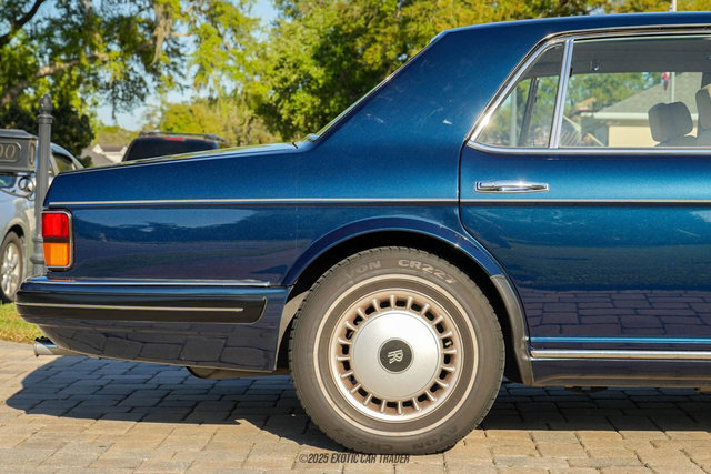 Used 1996 Rolls-Royce Silver Dawn image 10
