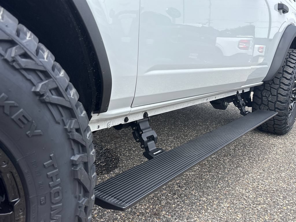 New 2025 Ford Bronco 4-Door AWD/4WD image 29