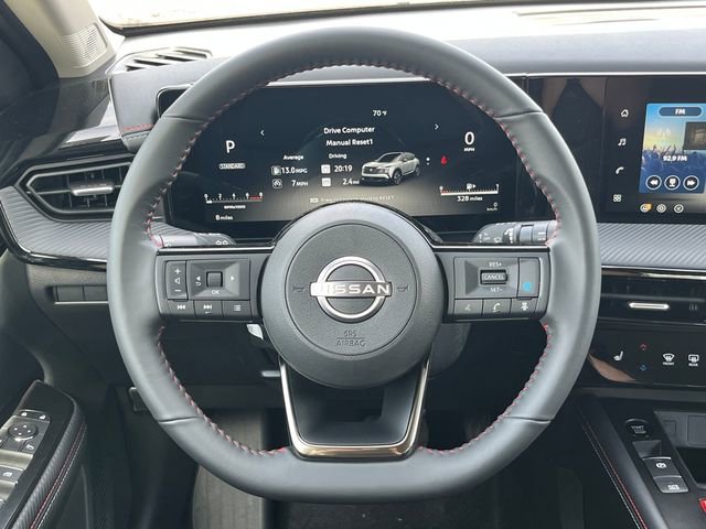 New 2026 Nissan Kicks SR w/ Cold Weather Package AWD/4WD image 20