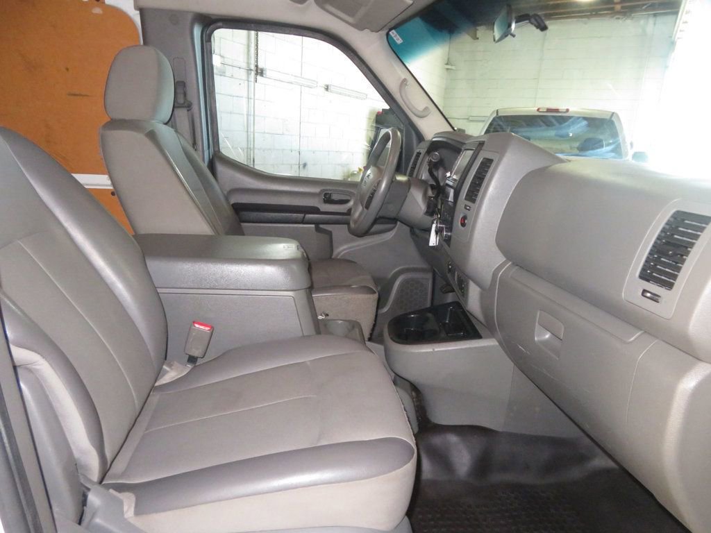 Used 2019 Nissan NV 2500 SV image 23