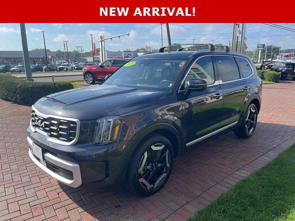 Used 2025 Kia Telluride S