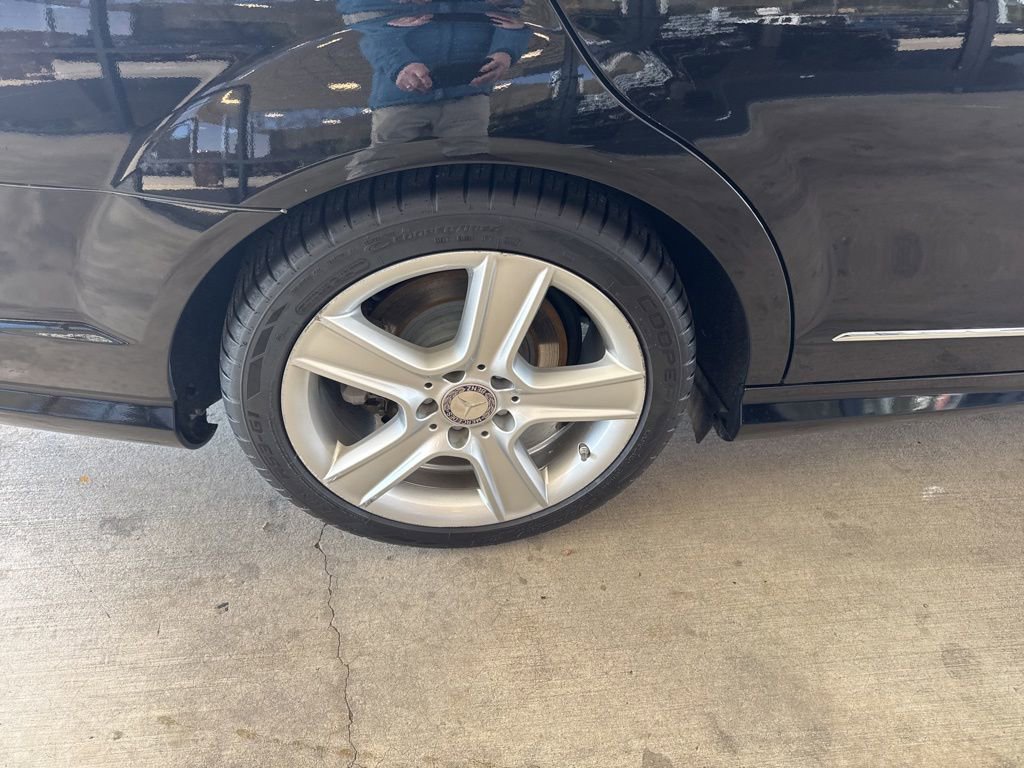 Used 2010 Mercedes-Benz C 300 Sedan image 7