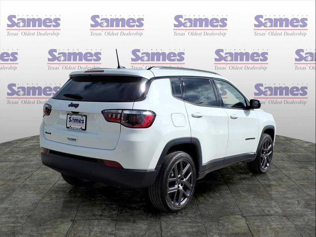 New 2026 Jeep Compass Latitude image 5