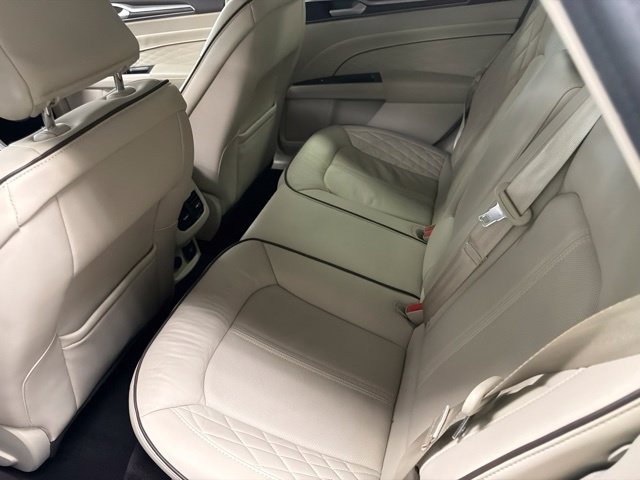 Used 2017 Ford Fusion Energi Platinum FWD image 22