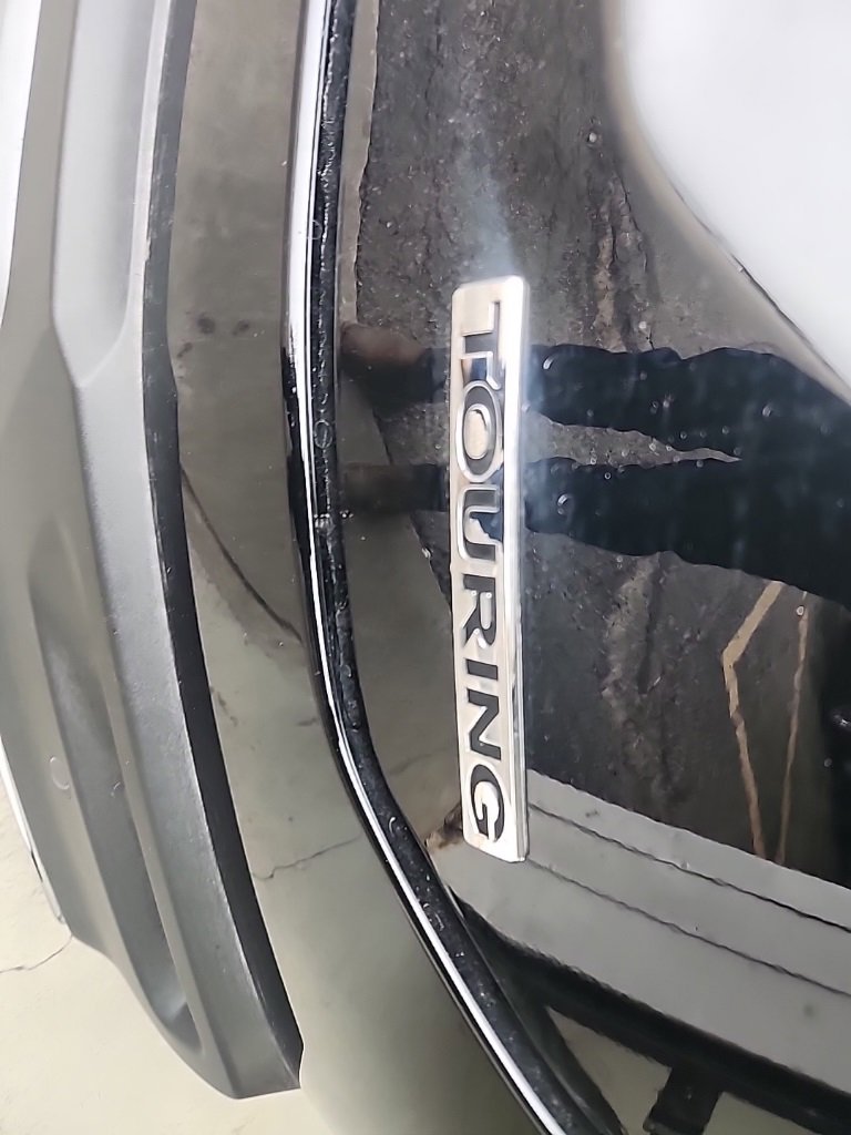 Used 2025 Honda Pilot Touring image 5